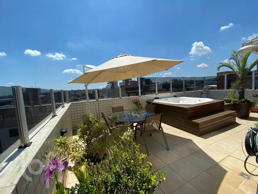 Foto 1 de Apartamento com 4 Quartos à venda, 195m² em Castelo, Belo Horizonte