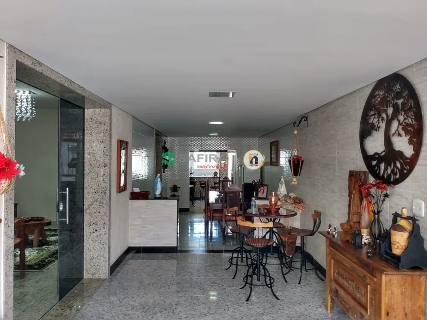 Foto 1 de Casa com 3 Quartos à venda, 460m² em Padre Eustáquio, Belo Horizonte