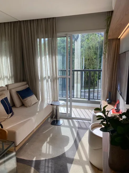 Foto 1 de Apartamento com 2 Quartos à venda, 40m² em Morumbi, São Paulo