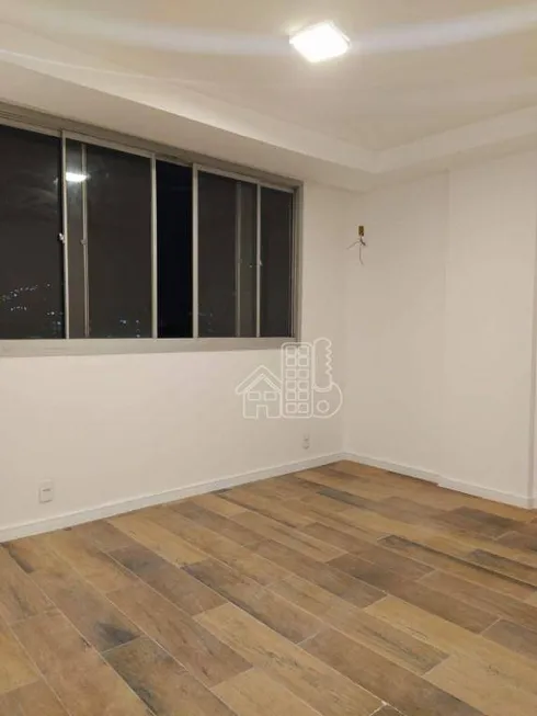 Foto 1 de Apartamento com 3 Quartos à venda, 98m² em Icaraí, Niterói