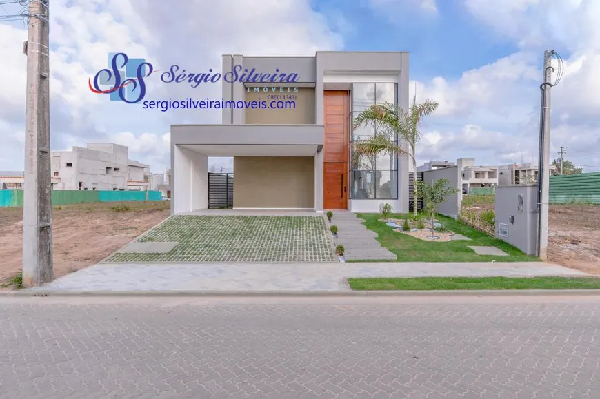 Foto 1 de Casa com 3 Quartos à venda, 261m² em Cidade Alpha, Eusébio