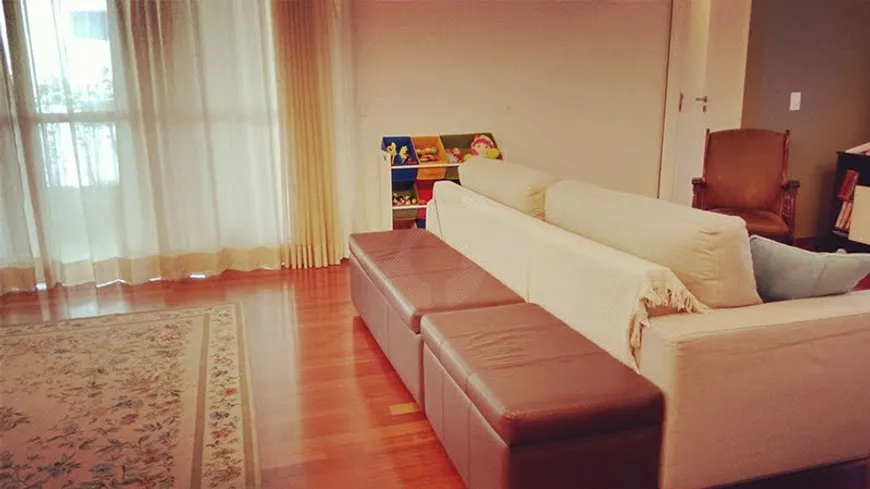 Foto 1 de Apartamento com 3 Quartos à venda, 142m² em Cidade São Francisco, São Paulo