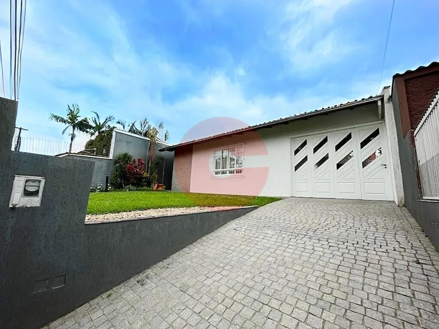 Foto 1 de Casa com 3 Quartos à venda, 142m² em Itaum, Joinville