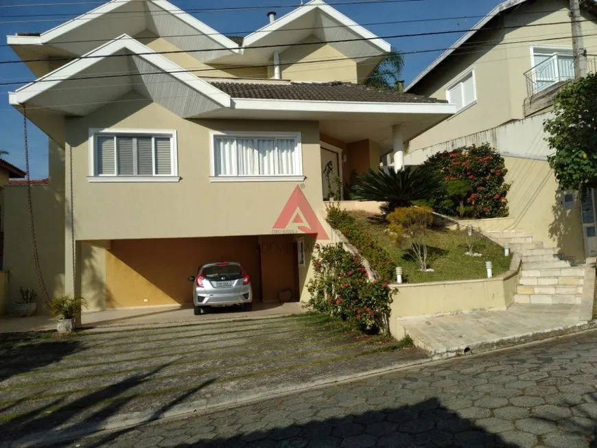Foto 1 de Casa de Condomínio com 4 Quartos à venda, 264m² em Jardim Coleginho, Jacareí