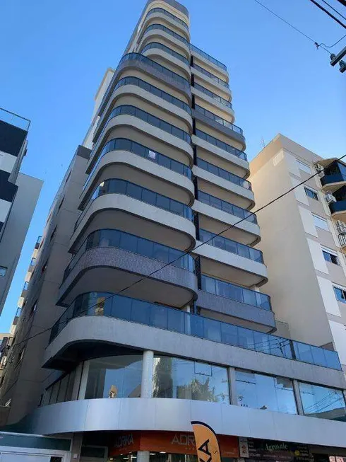 Foto 1 de Apartamento com 3 Quartos para alugar, 150m² em Centro, Lajeado