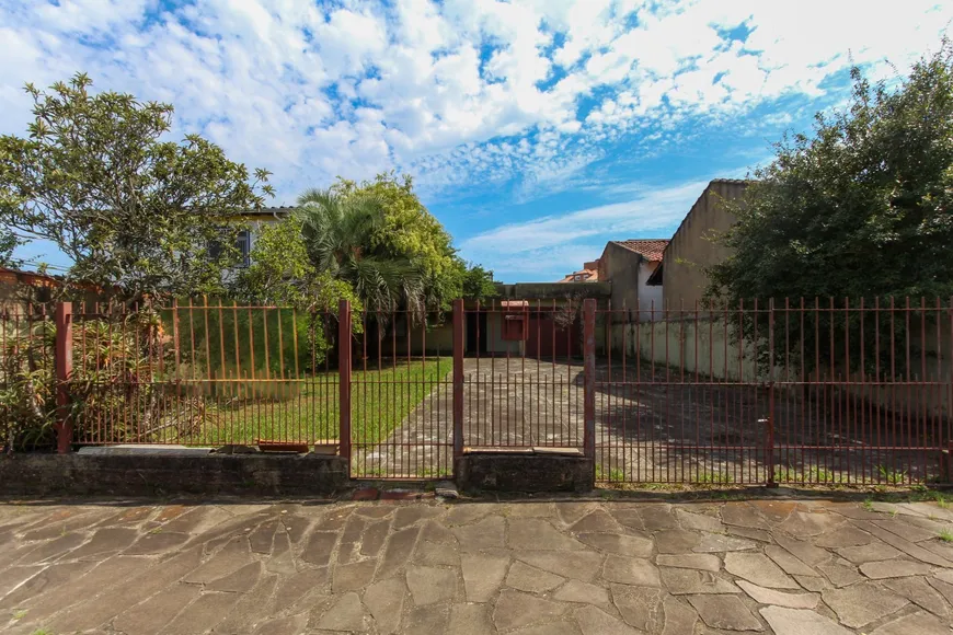 Foto 1 de Casa com 2 Quartos à venda, 130m² em Igara, Canoas