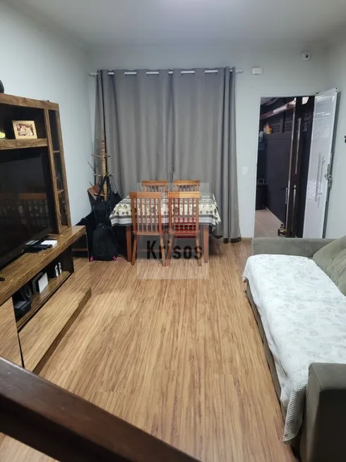 Foto 1 de Sobrado com 2 Quartos à venda, 80m² em Educandário, São Paulo