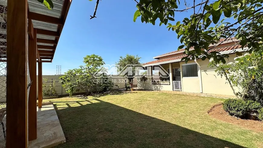 Foto 1 de Casa com 3 Quartos à venda, 249m² em Jardim São Francisco, Valinhos