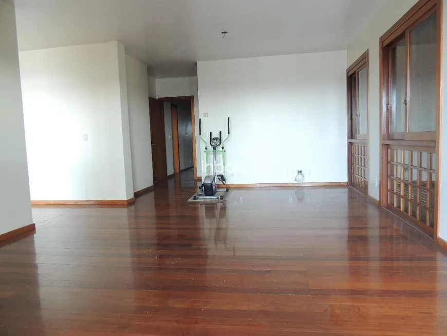 Foto 1 de Apartamento com 4 Quartos à venda, 206m² em Cidade Alta, Bento Gonçalves