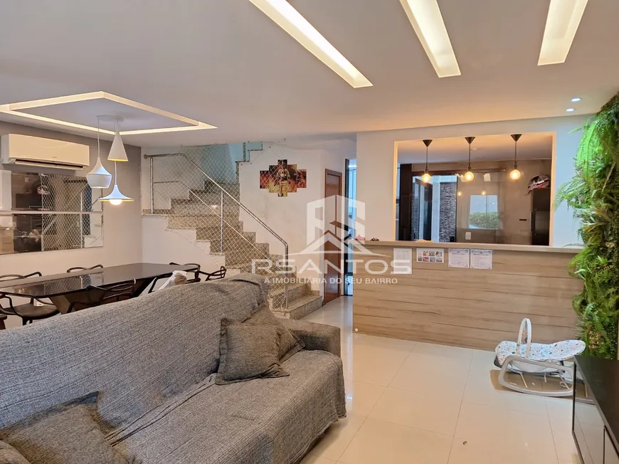 Foto 1 de Casa de Condomínio com 4 Quartos à venda, 177m² em Jacarepaguá, Rio de Janeiro
