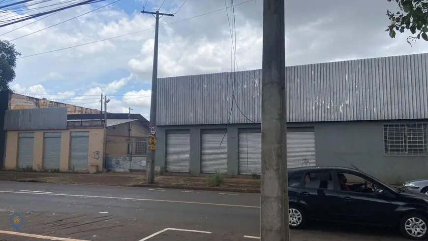 Foto 1 de Galpão/Depósito/Armazém para alugar, 1500m² em Centro, Londrina