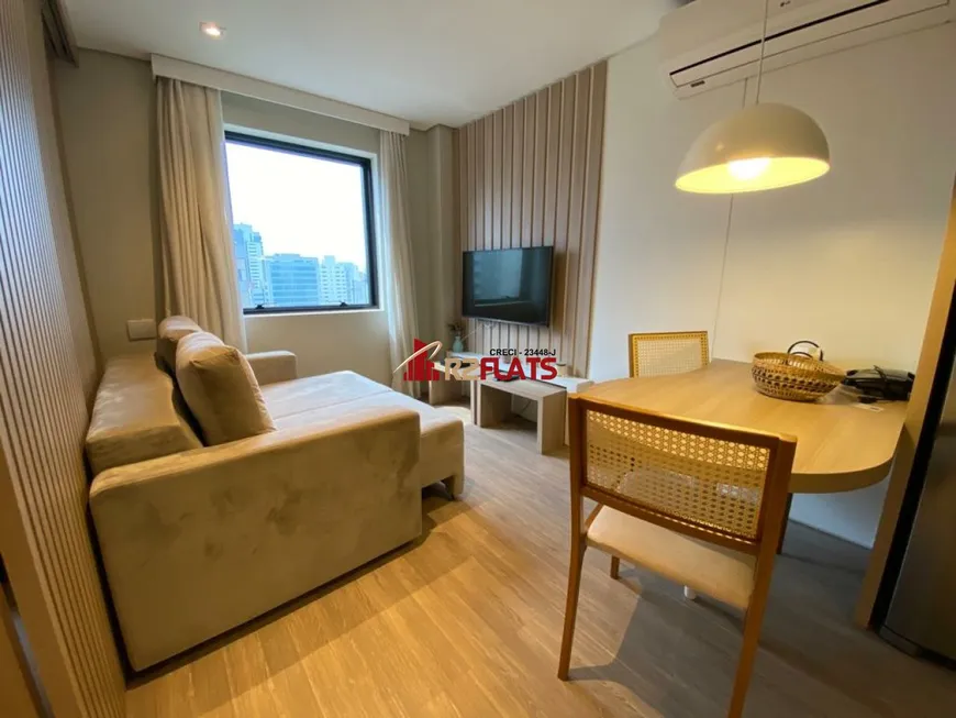 Foto 1 de Apartamento com 2 Quartos à venda, 55m² em Moema, São Paulo