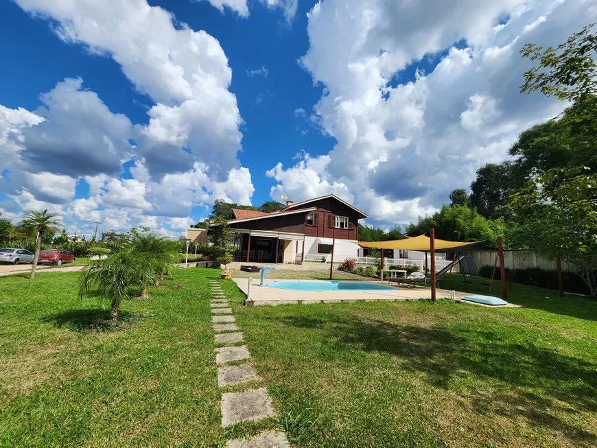 Foto 1 de Fazenda/Sítio com 4 Quartos à venda, 5000m² em Cotia, São José dos Pinhais