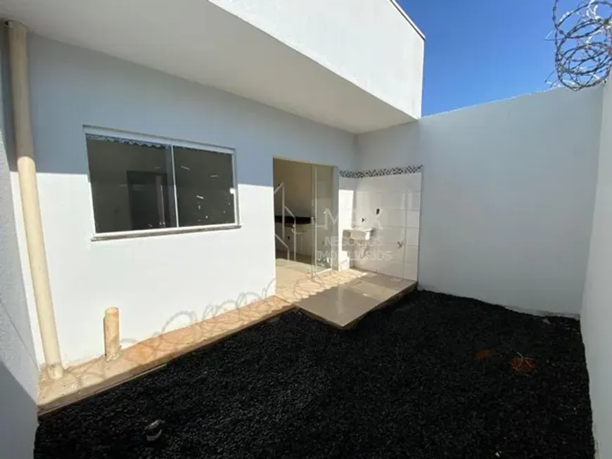 Foto 1 de Casa com 2 Quartos à venda, 70m² em Residencial Integração, Uberlândia