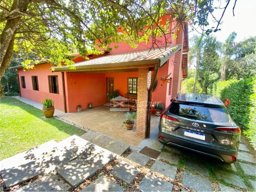 Foto 1 de Casa de Condomínio com 3 Quartos à venda, 250m² em Puris, Ibiúna