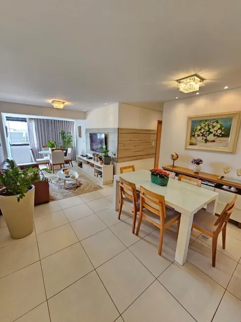 Foto 1 de Apartamento com 3 Quartos à venda, 94m² em Pitangueiras, Lauro de Freitas