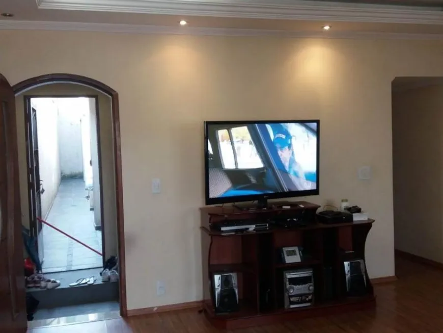 Foto 1 de Casa com 3 Quartos à venda, 228m² em Jaguaribe, Osasco