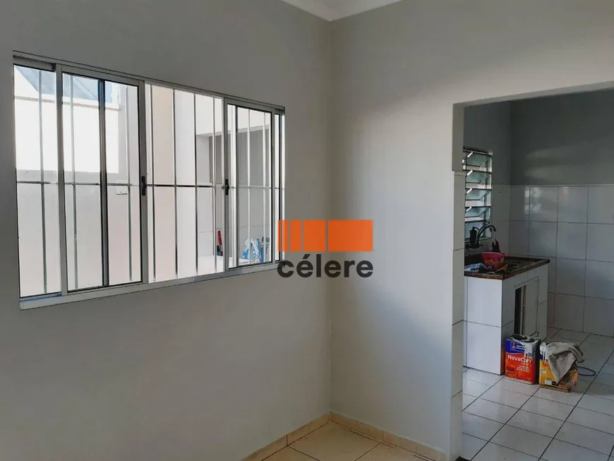 Foto 1 de Casa com 2 Quartos para alugar, 64m² em Vila Prudente, São Paulo