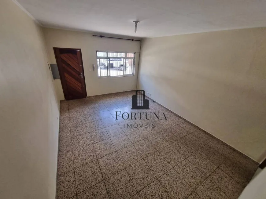 Foto 1 de Casa com 3 Quartos para alugar, 140m² em Saúde, São Paulo