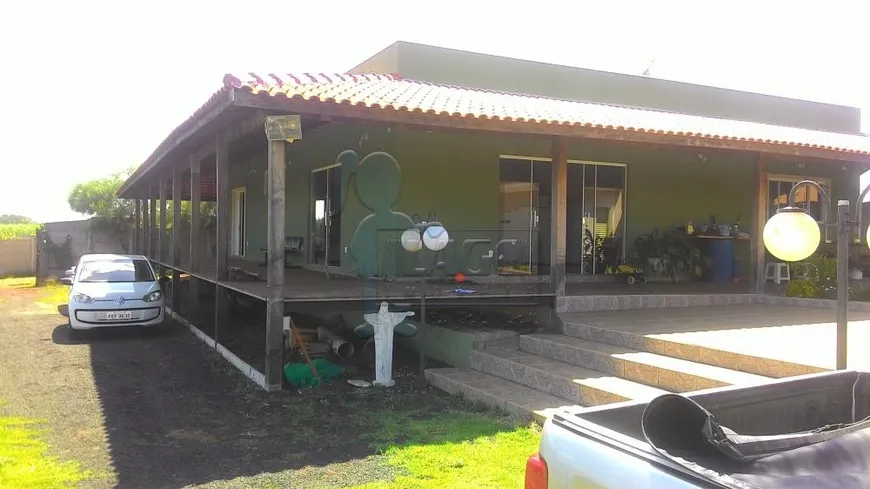 Foto 1 de Fazenda/Sítio com 3 Quartos à venda, 350m² em Boa Vista, Brodowski