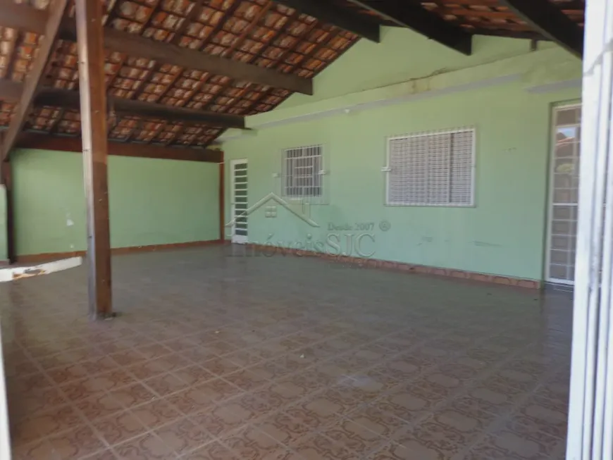 Foto 1 de Casa com 3 Quartos à venda, 250m² em Palmeiras de São José, São José dos Campos