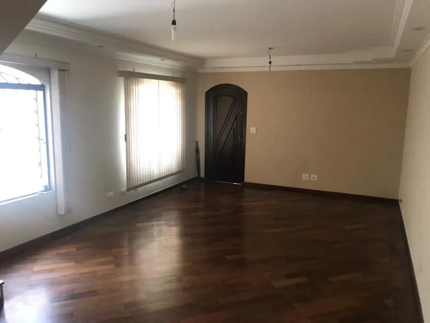 Foto 1 de Sobrado com 3 Quartos à venda, 171m² em Vila Camilopolis, Santo André