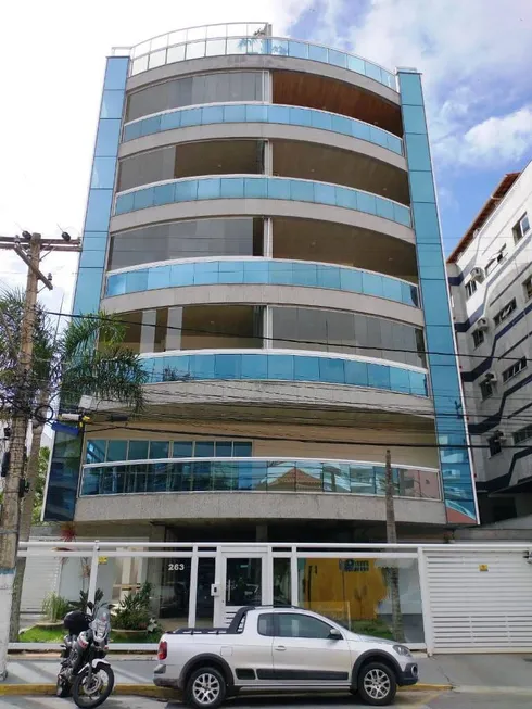 Foto 1 de Apartamento com 3 Quartos à venda, 184m² em Passagem, Cabo Frio