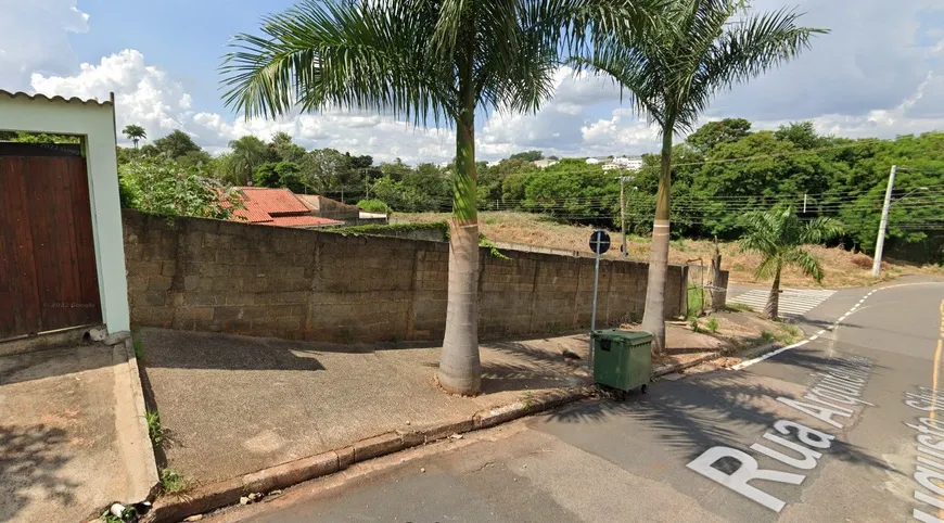 Foto 1 de Lote/Terreno para venda ou aluguel, 685m² em Mansões Santo Antônio, Campinas