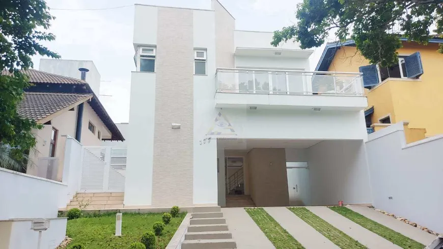 Foto 1 de Casa de Condomínio com 3 Quartos para alugar, 250m² em Vila Oliveira, Mogi das Cruzes