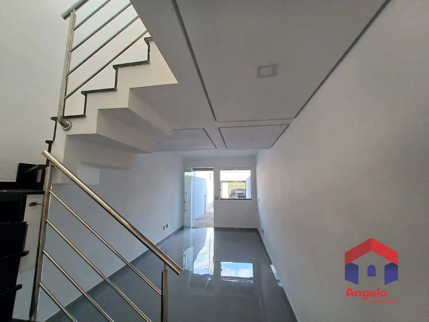Foto 1 de Casa de Condomínio com 2 Quartos à venda, 65m² em Leblon Venda Nova, Belo Horizonte