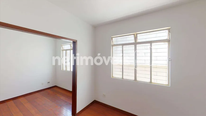 Foto 1 de Apartamento com 4 Quartos à venda, 130m² em Santo Antônio, Belo Horizonte