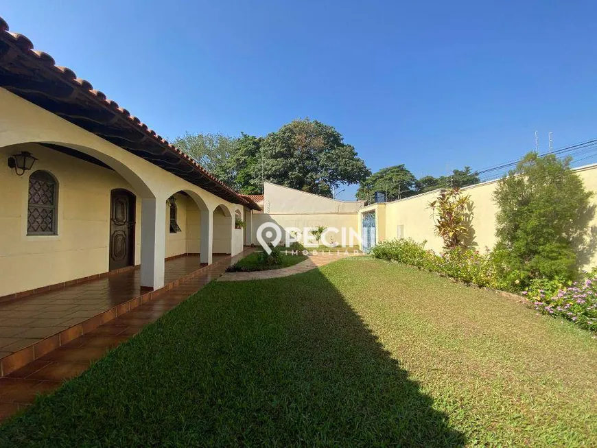 Foto 1 de Casa com 3 Quartos à venda, 310m² em Vila Operária, Rio Claro