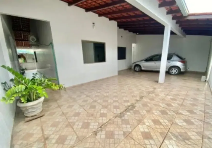 Foto 1 de Casa com 3 Quartos à venda, 135m² em Sacramenta, Belém