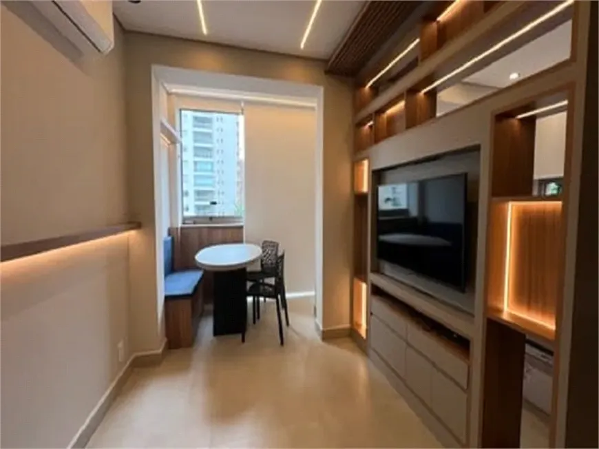 Foto 1 de Apartamento com 1 Quarto para alugar, 37m² em Pinheiros, São Paulo