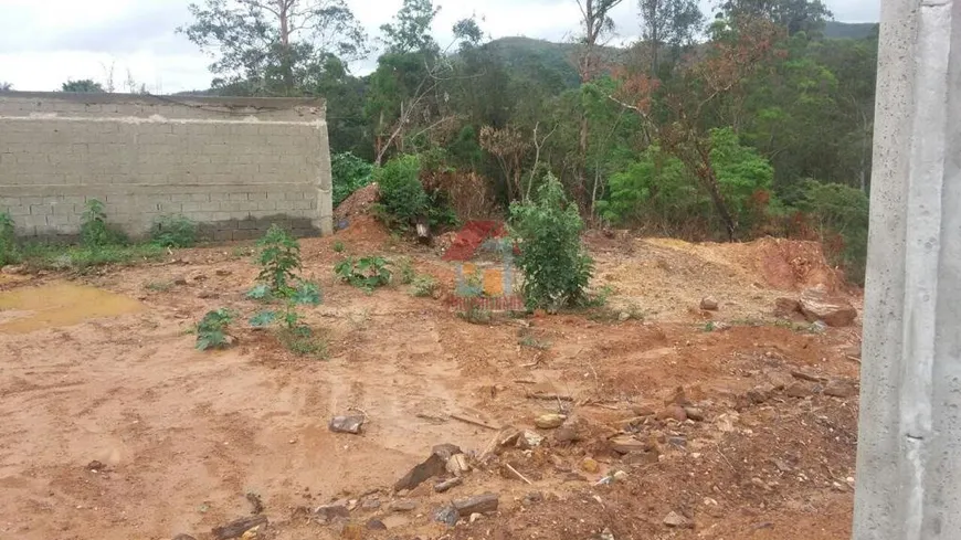 Foto 1 de Lote/Terreno à venda, 316m² em Santa Rita, Nova Lima