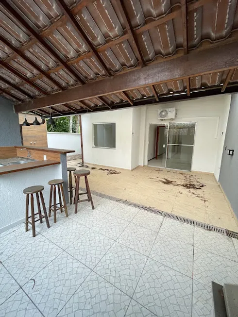 Foto 1 de Casa com 3 Quartos à venda, 70m² em Engenho do Mato, Niterói