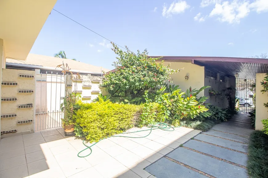 Foto 1 de Casa com 3 Quartos à venda, 250m² em Alto da Lapa, São Paulo