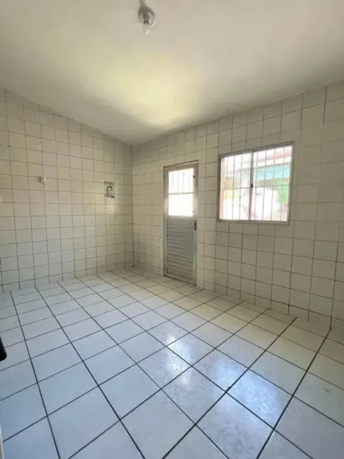 Foto 1 de Casa com 3 Quartos à venda, 228m² em Plataforma, Salvador