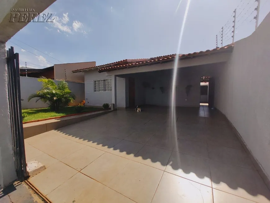 Foto 1 de Casa com 3 Quartos à venda, 150m² em Jardim Moema, Londrina