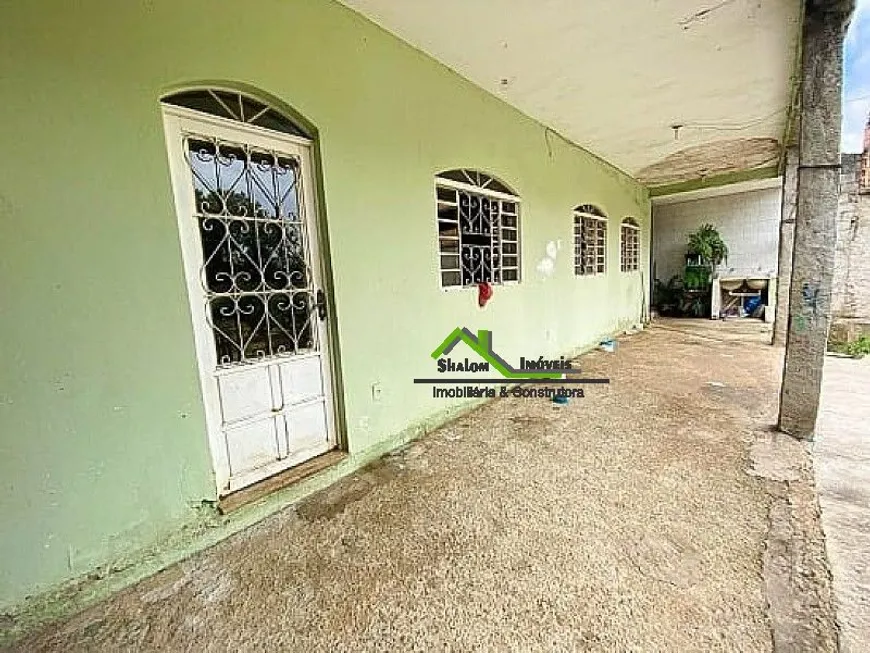 Foto 1 de Casa com 4 Quartos à venda, 460m² em Parque Xangri La, Contagem