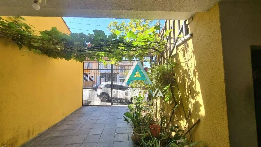 Foto 1 de Sobrado com 3 Quartos à venda, 264m² em Jardim Cambui, Santo André