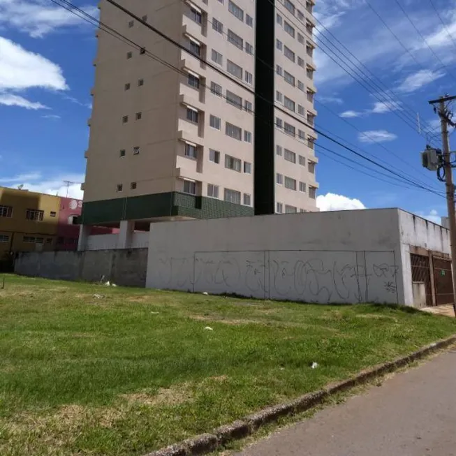 Foto 1 de Lote/Terreno à venda, 900m² em Samambaia Norte, Brasília