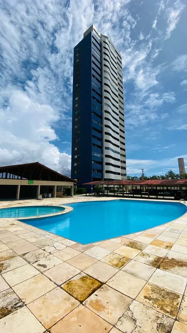 Foto 1 de Apartamento com 2 Quartos à venda, 74m² em Praia do Futuro, Fortaleza