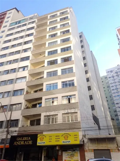 Foto 1 de Apartamento com 1 Quarto à venda, 88m² em Centro, Curitiba