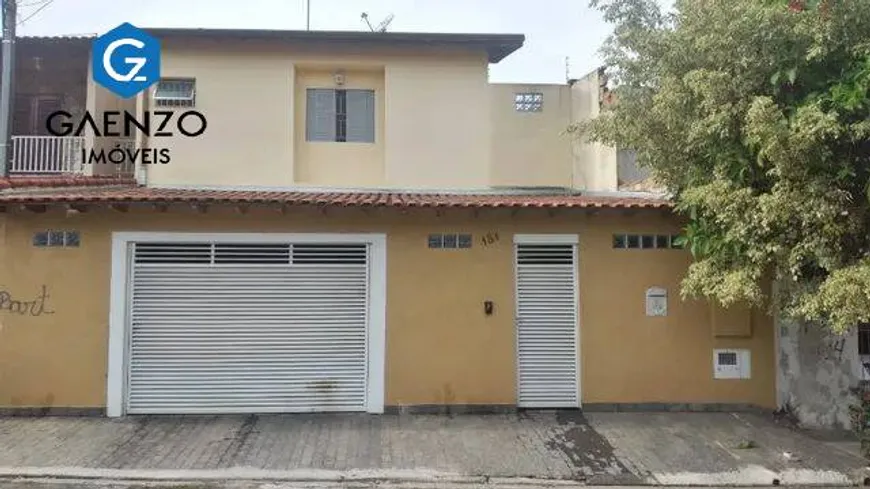 Foto 1 de Sobrado com 3 Quartos à venda, 228m² em Cipava, Osasco