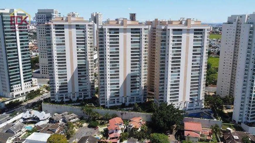 Foto 1 de Apartamento com 4 Quartos para alugar, 245m² em Jardim das Colinas, São José dos Campos