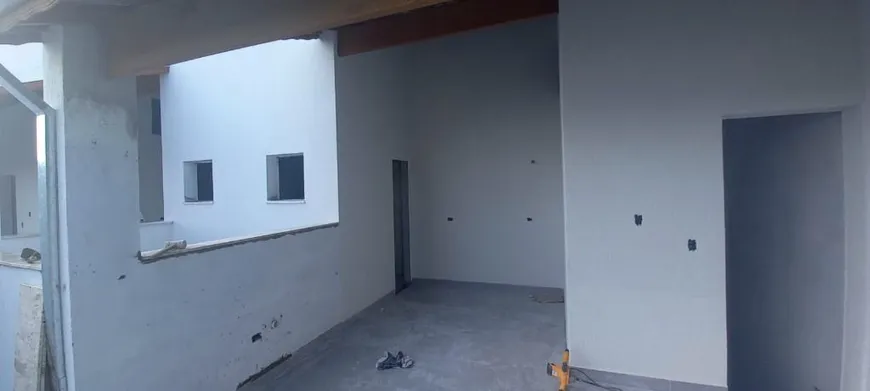 Foto 1 de Sobrado com 3 Quartos à venda, 200m² em BAIRRO PINHEIRINHO, Santo André