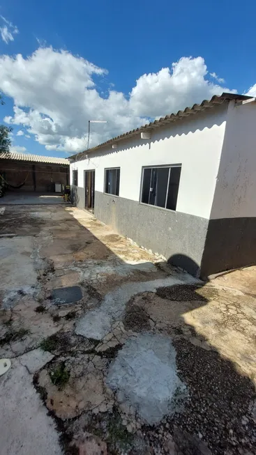 Foto 1 de Casa com 2 Quartos à venda, 80m² em Condominio Prive Lucena Roriz, Brasília