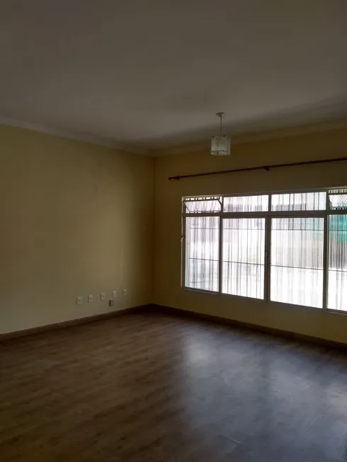 Foto 1 de Casa com 2 Quartos à venda, 161m² em Cambuci, São Paulo