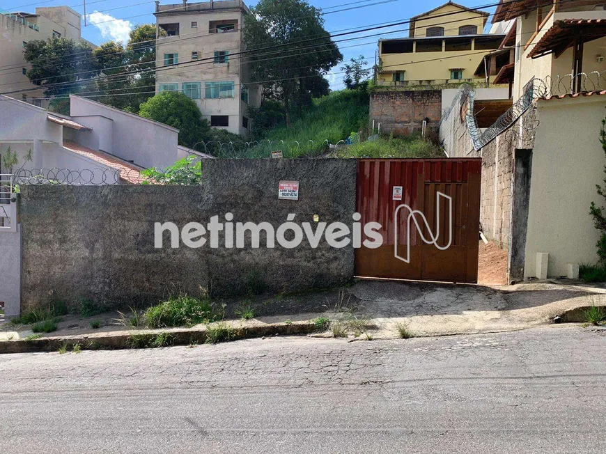 Foto 1 de Lote/Terreno com 1 Quarto à venda, 362m² em Fernão Dias, Belo Horizonte